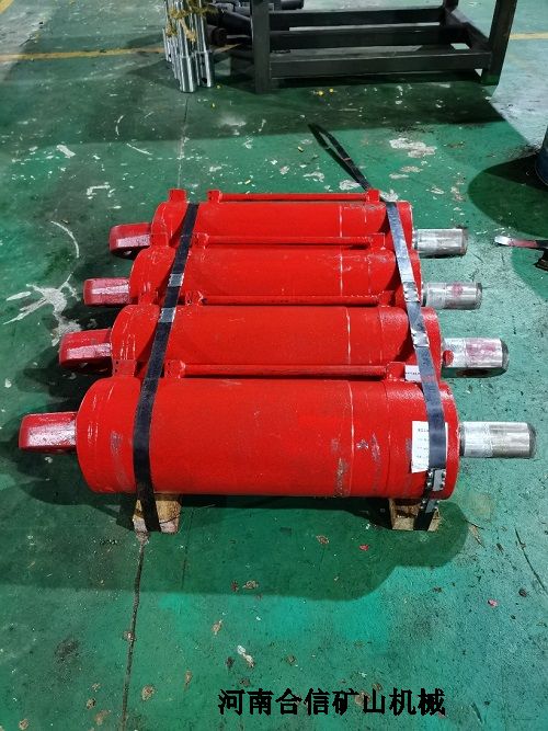 山西平阳重工ZY4800-14-32掩护式液压支架千斤顶